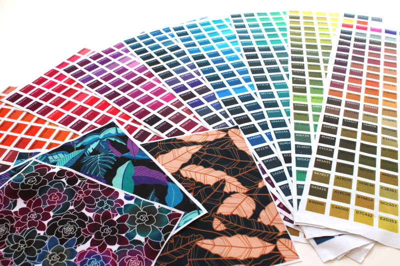 carta de color para diseño de telas estampadas