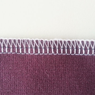 Puntada de remallado de 4 hilos