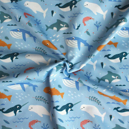 Tela lycra para bañador infantil con estampado ballenas azul