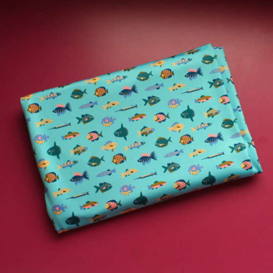 Tela de lycra bañador infantil estampado peces de colores